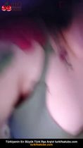 Dövmeli Porno Kraliçe sevgilisine sikilirken yayın açtı